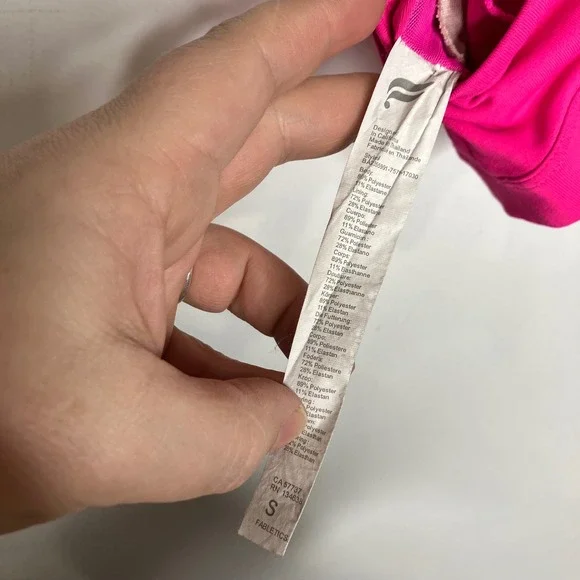 Fabletics hot pink strappy sports bra women's size small athletic activewear - Picture 3 of 3